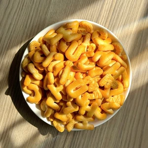 500g Bánh quy hình chữ ADFOOD – bánh giòn thơm vị bơ sữa, hương vị bơ nhẹ hài hòa