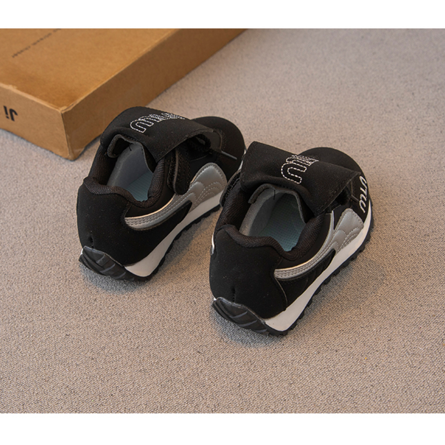 [M045] Giày Thể Thao Cho Bé Trai Bé Gái Đế Mềm Chống Trượt, Giày Sneaker Chất Da Mềm Chống Trượt Đi Học Đi Chơi