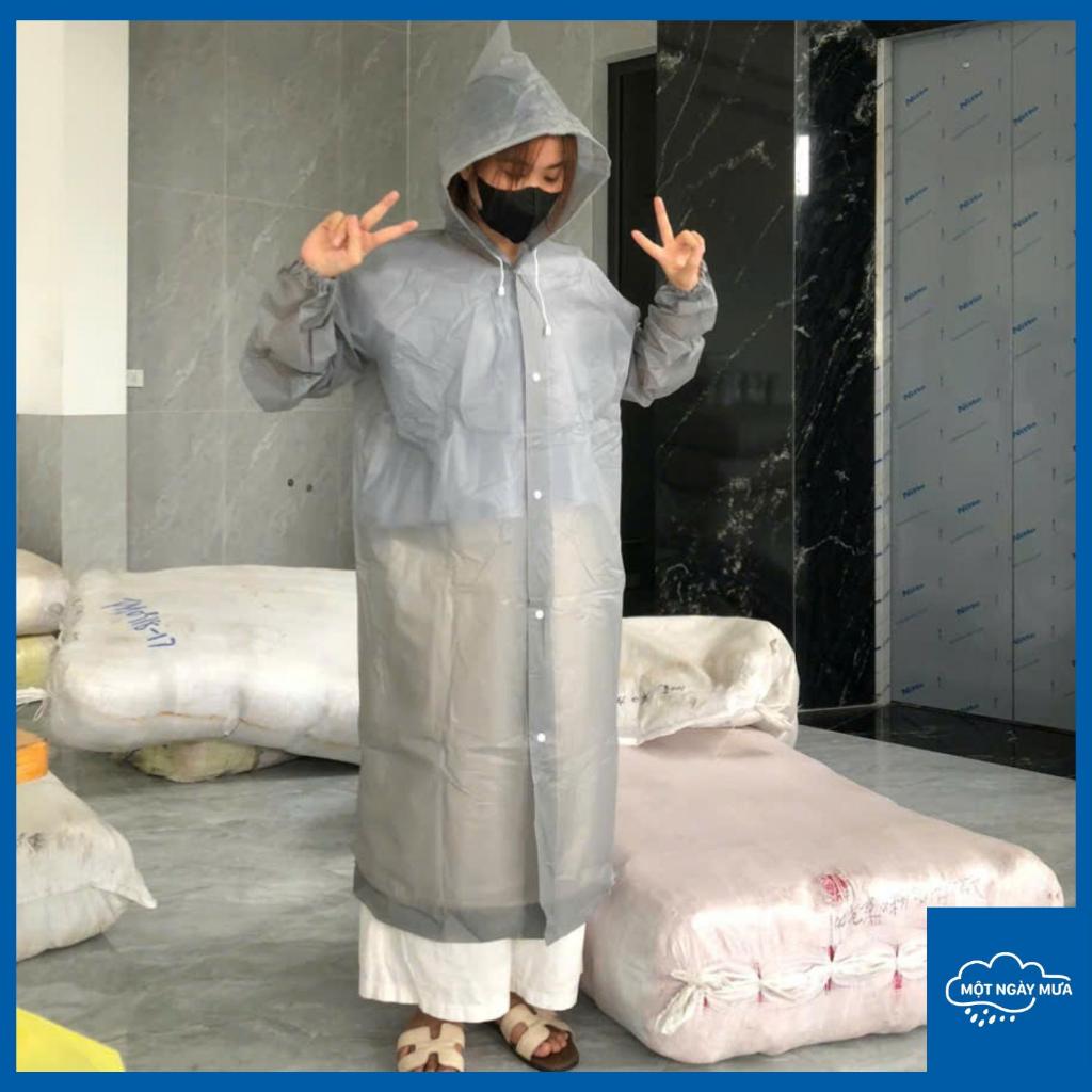 Áo Mưa 1 Người (Bít Toàn Thân) - Vải Poly Mỏng Mềm, Không Thấm, Không Mùi Dùng Nhiều Lần (tiết kiệm)