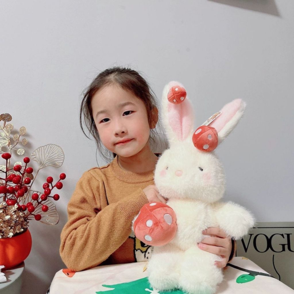 Gấu Bông Thỏ Trắng Cầm Nấm Đỏ Thỏ Bông Tai Dài Lông Lông Tơ Mềm Mại Làm Quà Tặng Cho Bé,Bạn Gái Ôm NGủ