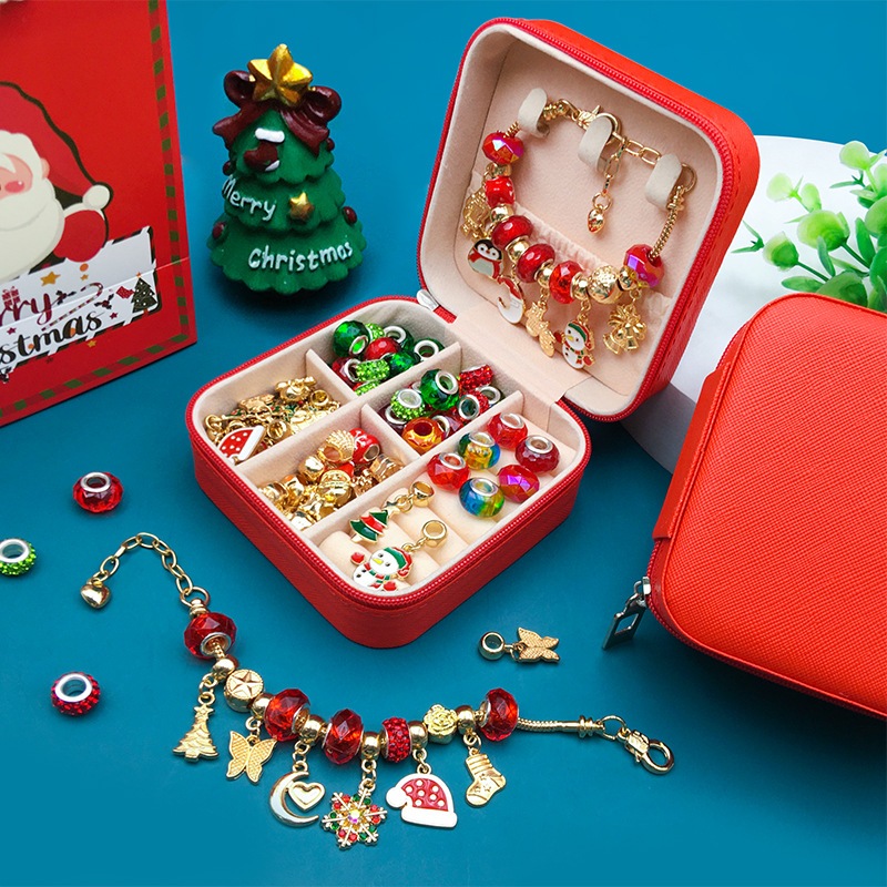 Bộ Xâu Vòng Set Vòng Tay Đồ Chơi Làm Vòng Tay Dây Chuyền Noen Noel Hộp Charm Trang Sức Giáng Sinh- Đò Chơi Cho Bé PUKAPI