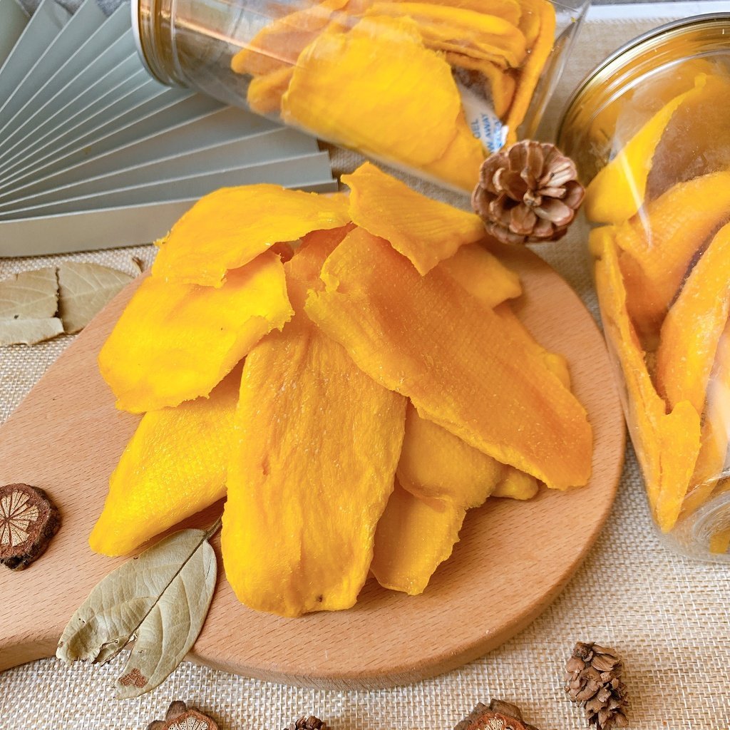 1Kg Xoài Cát Hòa Lộc Sấy Dẻo Không Đường Bao Ngon - Date mới