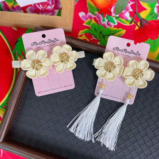 Set 2 kẹp hoa handmade by MiuMiuBeBe thích hợp với các ngày tết cho bé