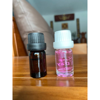 [ combo 2 lọ Đen- Hồng] Nước hoa vùng kín mỗi lọ 5ml giúp khử mùi, thơm lâu