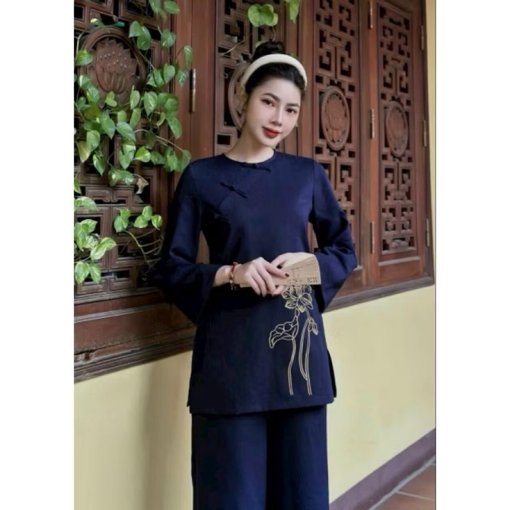 Bộ đồ tiểu thư năm nút thêu Sen lien | Đồ Lam An Nhiên