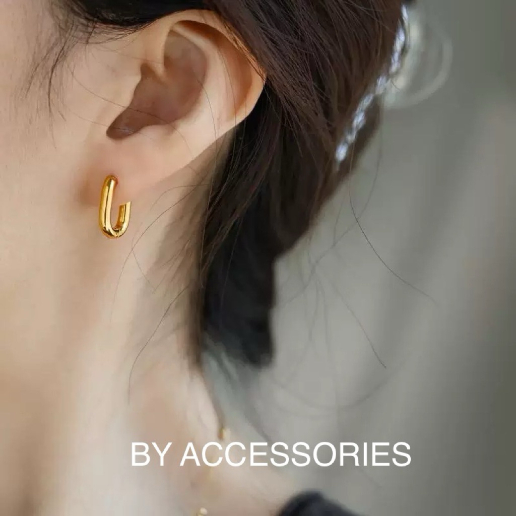 Bông tai nữ titan dáng bầu dục nhỏ trơn basic mạ vàng 18K không gỉ WE2526 BY ACCESSORIES