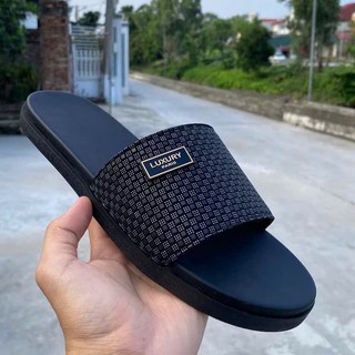 Dép lê nam quai ngang, mác hợp kim không rỉ, logo LUXURY tinh tế, đế cao su ép nhiệt chắc chắn- dép boy phố