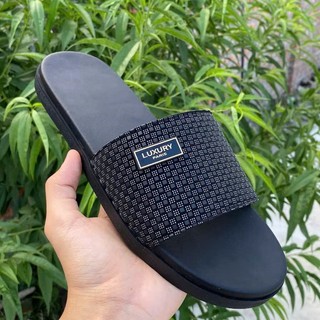 Dép lê nam quai ngang, mác hợp kim không rỉ, logo LUXURY tinh tế, đế cao su ép nhiệt chắc chắn- dép boy phố