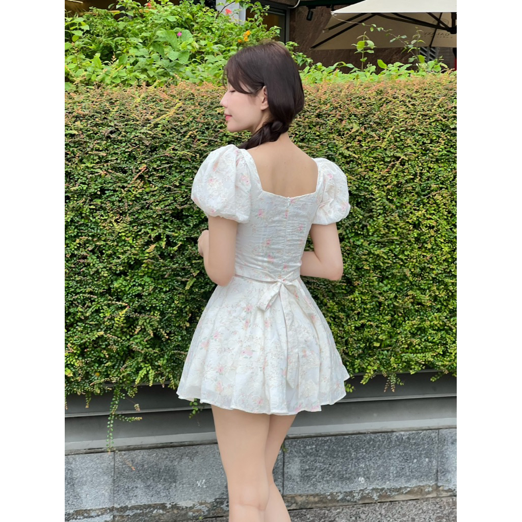 Yumie dress dáng ngắn form basic