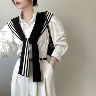 Khoăn Choàng Len Dệt Mịn From Vuông Phối Kẻ Sọc-Khăn Mix Áo Sơ Mi Hiện Đại