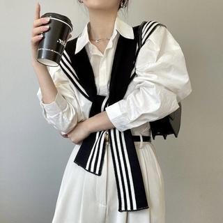 Khoăn Choàng Len Dệt Mịn From Vuông Phối Kẻ Sọc-Khăn Mix Áo Sơ Mi Hiện Đại