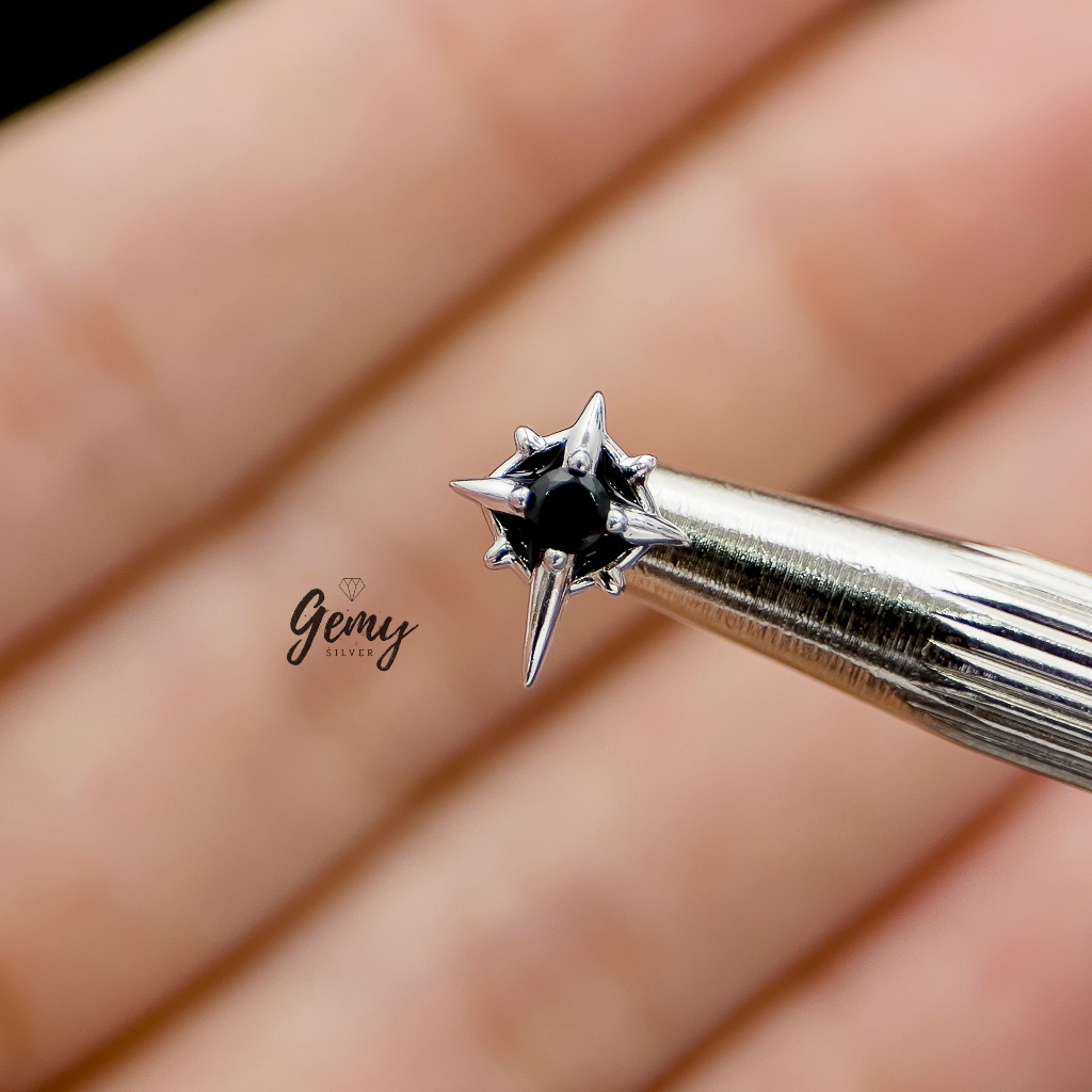 Khuyên tai nam nữ bạc 925 Dark King thiết kế đính đá đen, đá trắng cực chất unisex (1 chiếc) | GEMY SILVER KN32