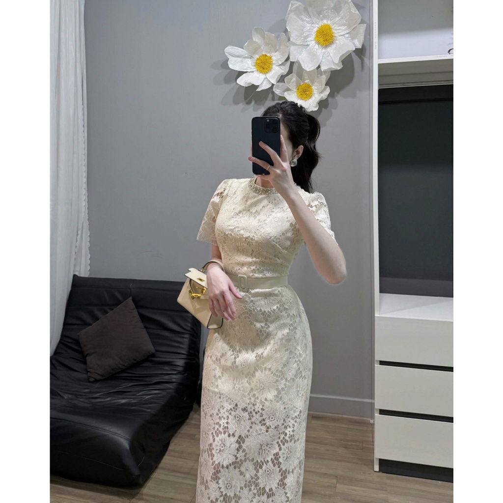NH CLOTHER - đầm ren dáng ôm cổ tròn cổ điển