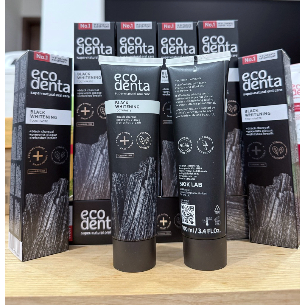 Kem đánh răng than tre & trà xanh làm trắng - không bào mòn- Ecodenta Black Whitening 100ml, 98% tự nhiên