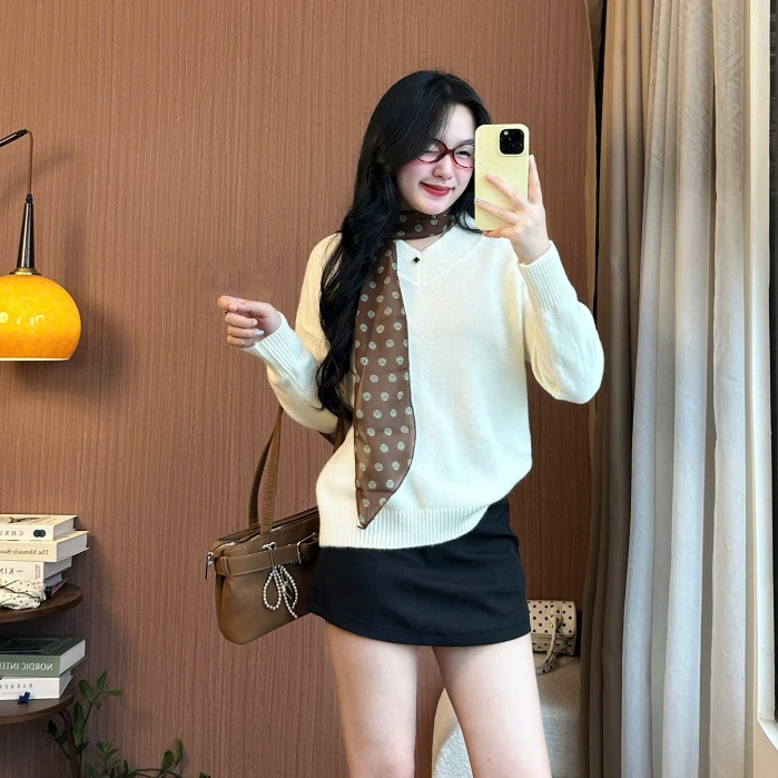 Áo len nữ cổ tim dài tay Joolate chất lông thỏ mềm Freesize <62kg màu trơn basic thu đông 955 P5K10