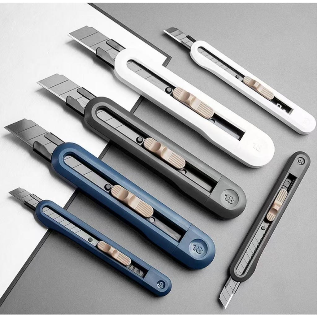 [GIÁ SỐC] Dao rọc giấy Deli lưỡi thép SK5 sắc bén - Dao mini tiện dụng cho văn phòng, học sinh
