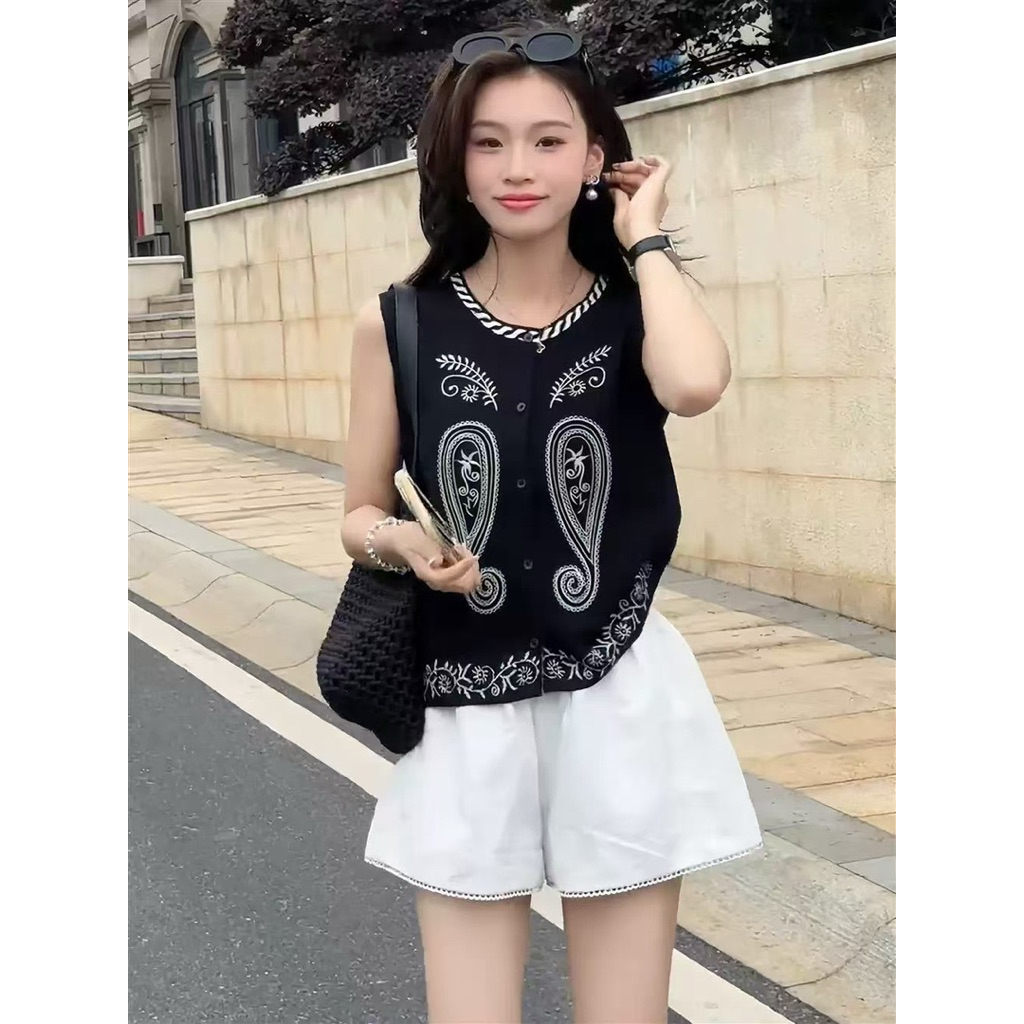 Áo len mongtoghi QC,áo len dệt kim nữ hàng thanh lý hoạ tiết trẻ trung size 50-60,62kg.