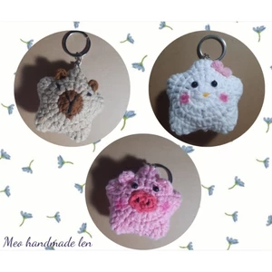 Móc khóa ngôi sao capypara, heo, mèo hello kitty - handmade len - amigurumi - crochet