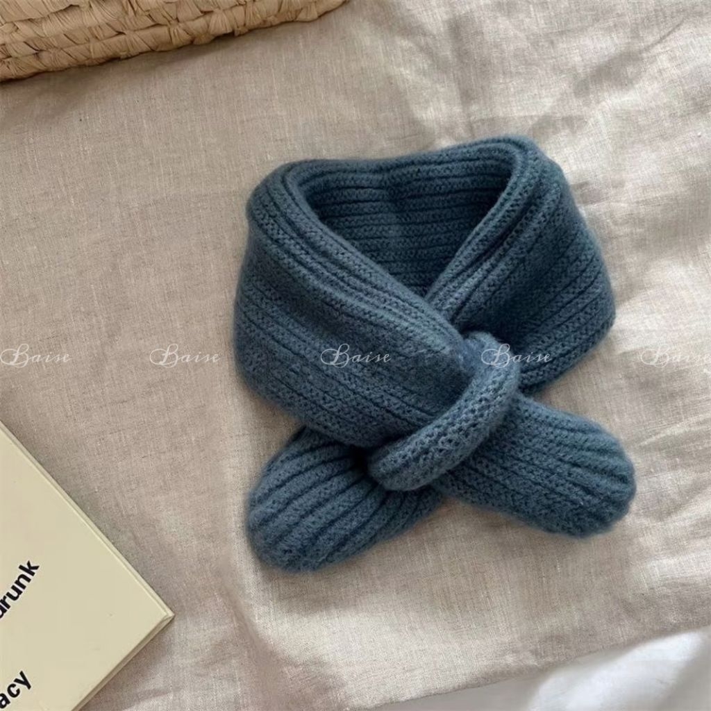 Khăn Len Cài Lỗ Hàn Quốc Mềm Mịn Giữ Ấm Cổ Mùa Đông