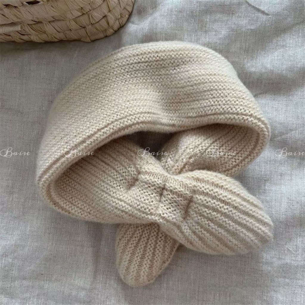 Khăn Len Cài Lỗ Hàn Quốc Mềm Mịn Giữ Ấm Cổ Mùa Đông