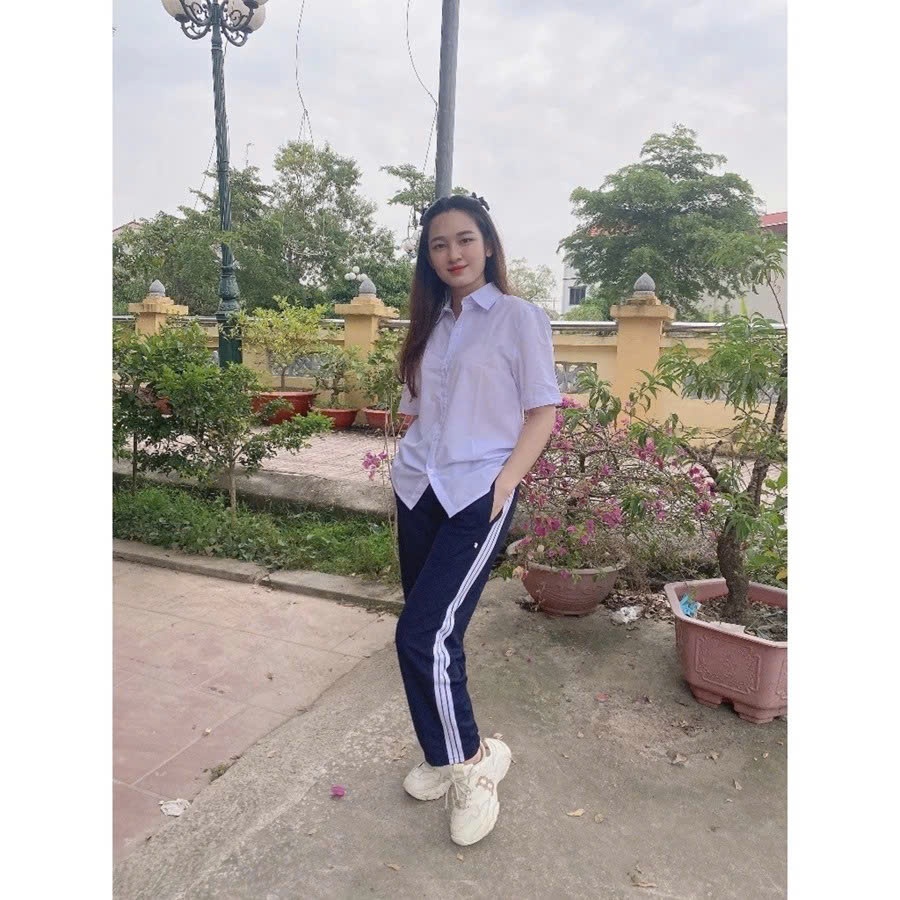 Quần Thể Dục Thể Thao Học Sinh Người Lớn Màu Xanh THAN 2 Sọc  3 SỌC TRẮNG- Đồng Phục Học Sinh