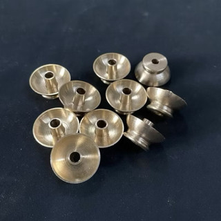 Chén tàu dầu chống kiến đồng, inox gắn vào móc lồng size to