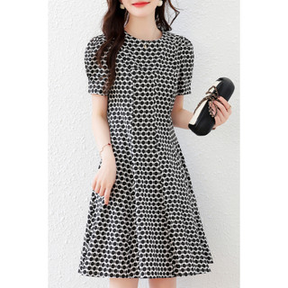 Đầm thiết kế KYE Solla dress dáng suông thoải mái