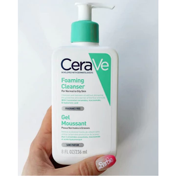 CeraVe Moisturizing Oily-skin Facial Cleanser – 236 ml