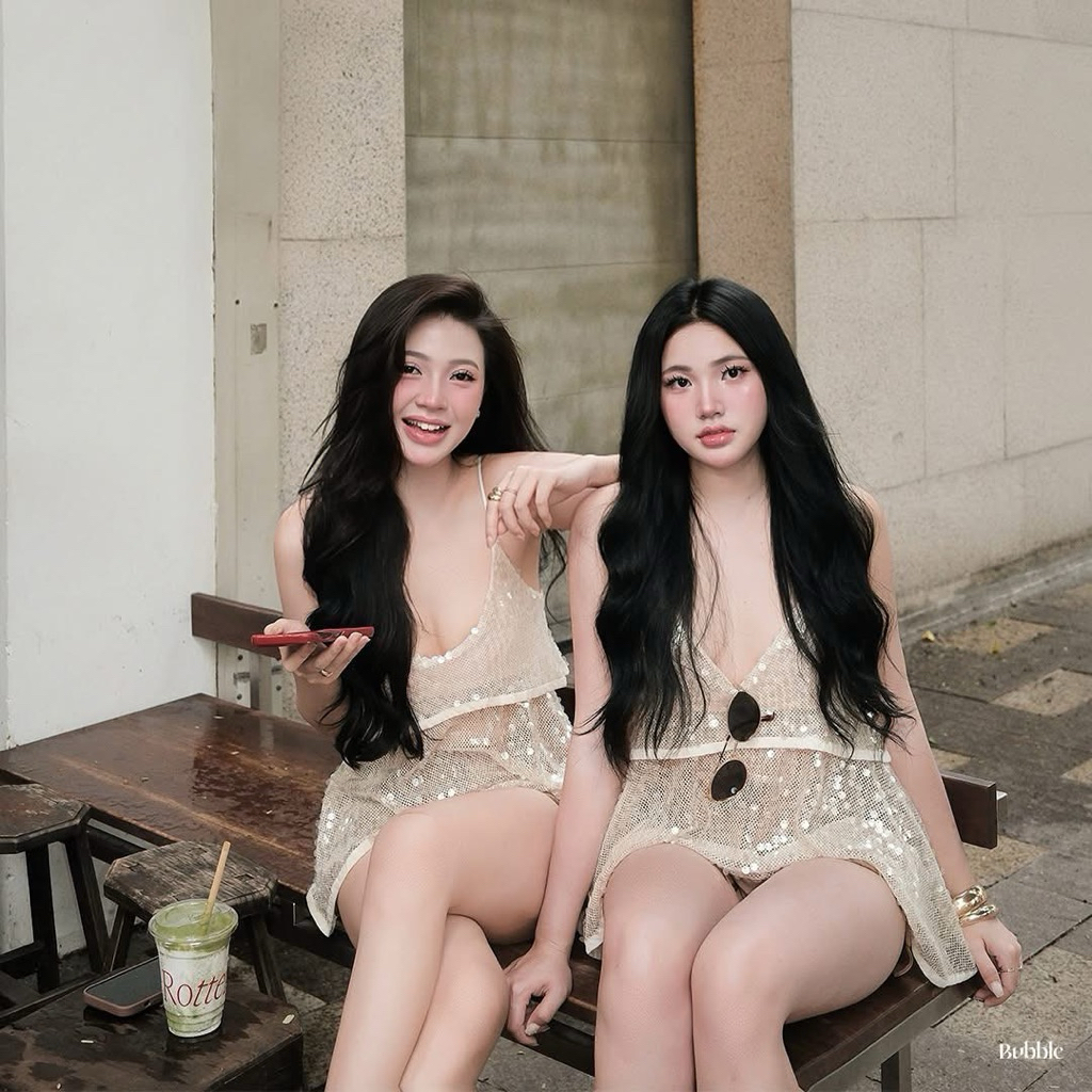 Set áo 2 dây lưới kim sa xoè quần sooc tafta đinh tán