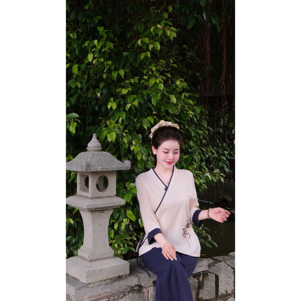 Bộ đồ đi chùa vạt chéo thêu Tâm đũi xước mềm mịn Pháp phục lễ chùa tay lỡ đũi mát Thanh lịch