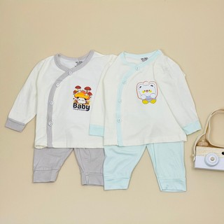 Đồ bộ sơ sinh dài tay khuy cài chéo chất vải petit mềm mịn không gây kích ứng cho bé từ 3-9kg