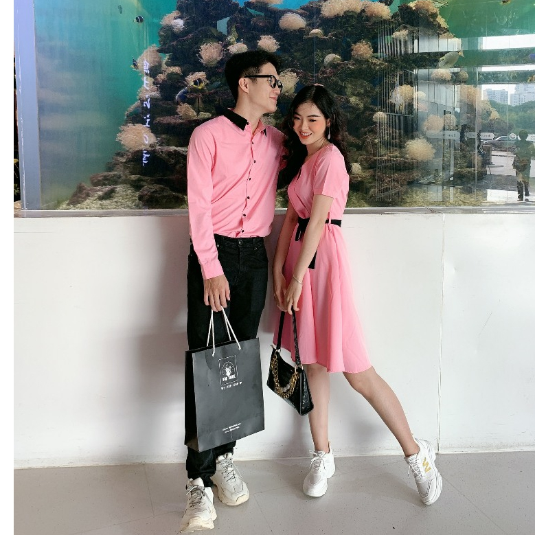 Set Sơ Mi Váy Fig Tree Màu Hồng Phối Cổ Đen Siêu Ngọt Ngào Cho Couple Chụp Hình Cưới, Đi Tiệc