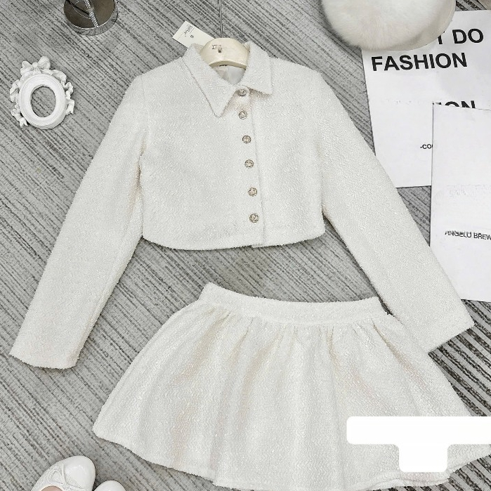 Set áo dạ tweed kèm chân váy ngắn lưng chun, áo dạ cổ lệch kèm chân váy LAVIAN S50