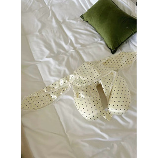 Gối kê cổ Mugu Home phiên bản chấm bi “kèm mũ”