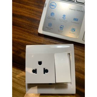 WS012 +WGSM16EA - BÔ CÔNG TẮC Ổ CẮM  16A-HAGER