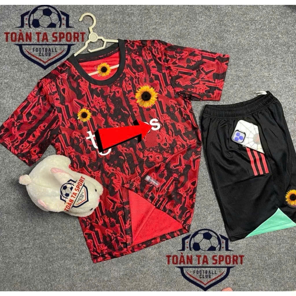 Áo Bóng Đá CLB Manchester Trending Ngắn Tay Phong Cách Retro - Quần Có Túi - Vải Polyester Thái - Logo Thêu(2),