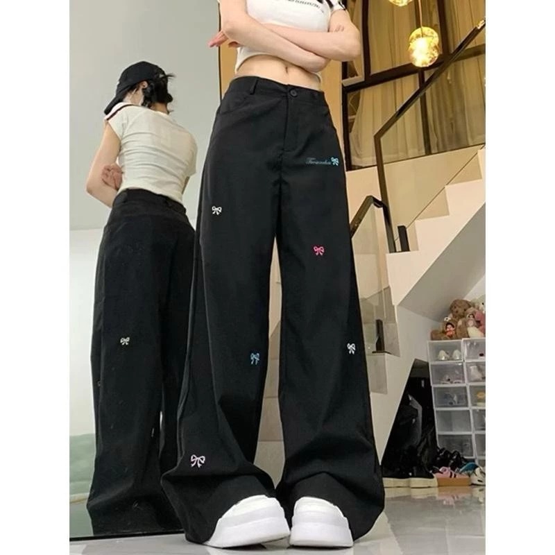 [Peinn] Quần Kaki Thêu Nơ Bigsize Nữ Dáng Suông Ống Rộng Cá Tính Lưng Cao Hottrend Cho Chubby Q543