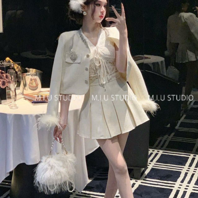 MIU.STUDIO • Set dạ tweed cổ viền ngọc tay phối lông cao cấp ,Áo khoác dạ kèm chân váy xếp ly-hàng 2 lớp dày dặn loại 1