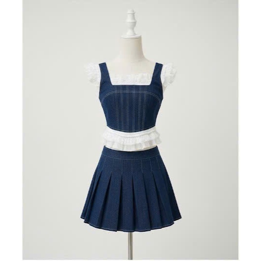 Set Bộ Jean Mẹ và Bé Gái, Áo Croptop Viền Ren Kèm Chân Váy Ngắn Viền Ren Xếp Ly Cao Cấp, Phong Cách Hàn Quốc Năng Động
