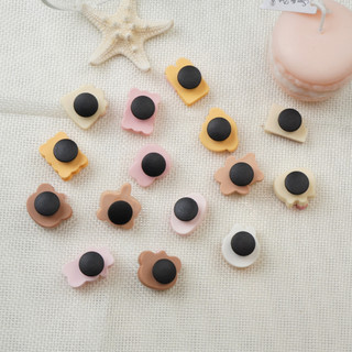 Bộ 15 Sticker, Charm 3D chủ đề bánh gấu gắn Dép Sục, Cá Sấu JB-171 Mita