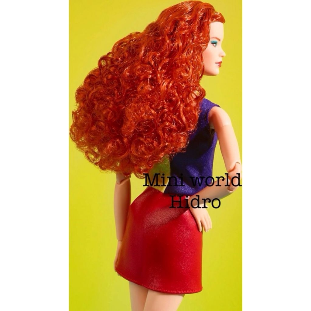 L13 Búp bê Barbie Looks Fashion Doll with Curly Red Hair Wearing Color ...