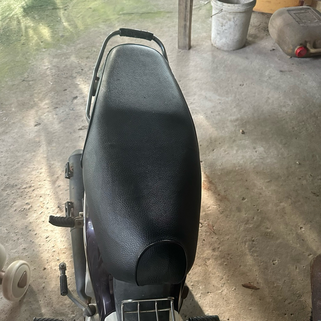 Da yên Honda Super 110 kiểu zin (sử dụng kim bọc yên)
