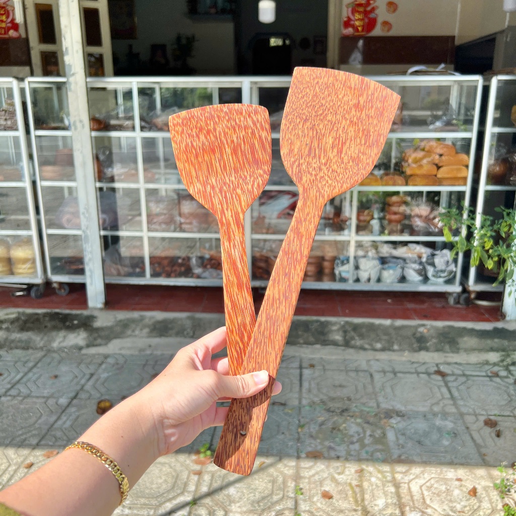 Sạn Chiên Gỗ Dừa Cao Cấp Hàng Loại 1 30cm & 40cm, Không Hóa Chất An Toàn Khi Sử Dụng, An Toàn Xào Nấu Chảo Chống Dính