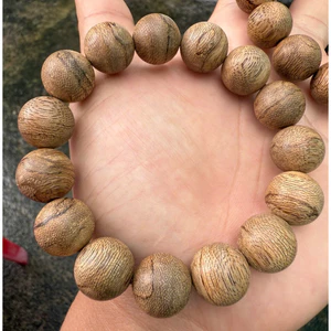 Vòng trầm hương tròn đơn nam Mộc Việt 16 mm năng lượng bình an và tự tin tỏa sáng