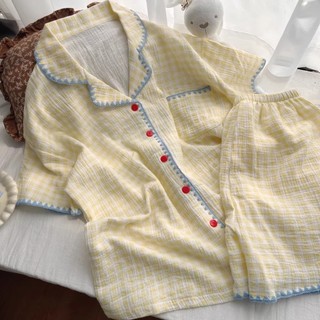 Đồ ngủ pyjama (V51) - Bộ đồ đùi caro vàng đáng yêu tiện dụng