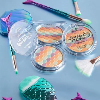 Phấn Bắt Sáng Essence Glow Like A Mermaid Highlighter 10 Forever Mermaid Đa Sắc Rạng Ngời - Bebeau