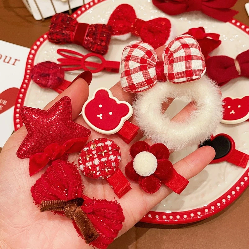 Set 5 Kẹp Tóc+ Dây Buộc Tóc Màu Đỏ Nhiều Kiểu Xinh Xắn Phù Hợp Năm Mới, Giáng Sinh Phụ Kiện Tóc
