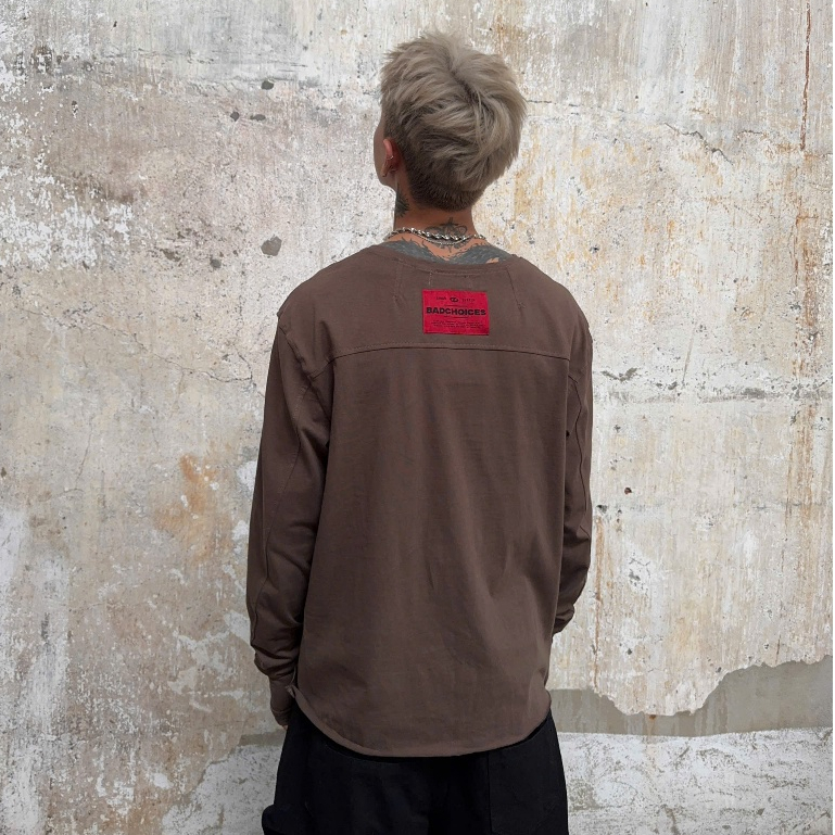 Bad Choices | Áo thun tay dài Xỏ Ngón CUT LINED vải cotton form fit