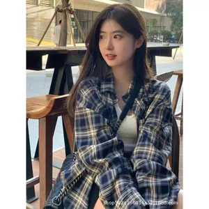 Áo Sơ Mi Caro Nữ Dáng Rộng 2025 – Chất Cotton Mềm Mịn, Phong Cách Retro Hàn Nhật, Áo Sơ Mi Dài Tay Thu Xuân