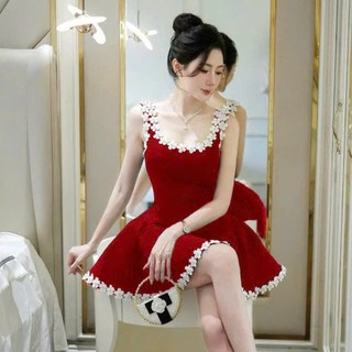 Đầm thờ trang nữ phong cách thời thượng chất nhung 2 dây đính viền hoa váy dáng mini xòe thiết kế sang trọng
